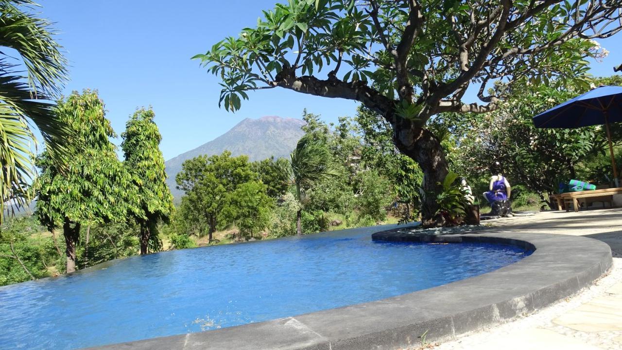 Villa Omah Semar Tulamben Екстериор снимка