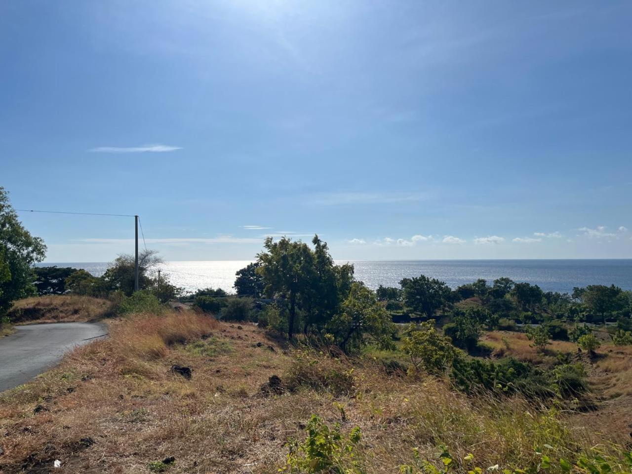 Villa Omah Semar Tulamben Екстериор снимка